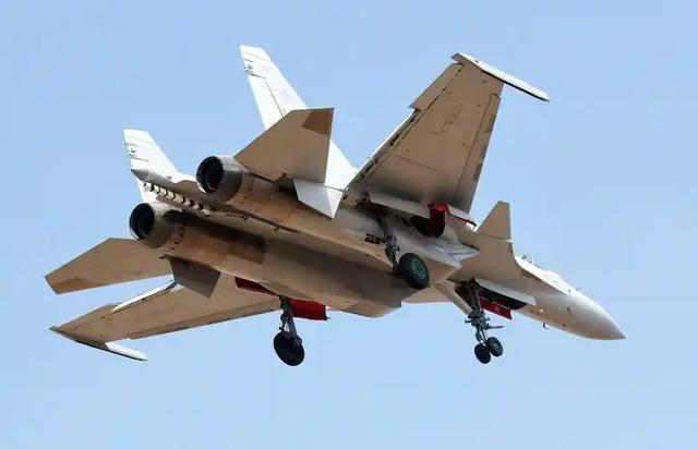 日本炒作"雷达照射"真相，F-15J老矣？辽宁舰实力让其焦虑