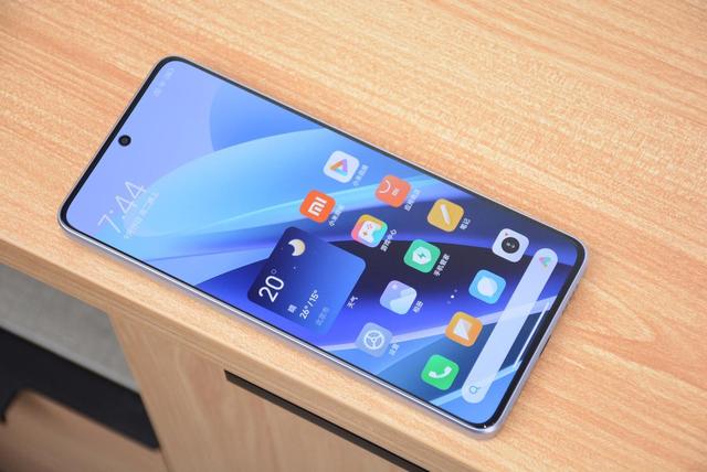 红米 Note 13 Pro：时尚与质感并存的千元机佳作