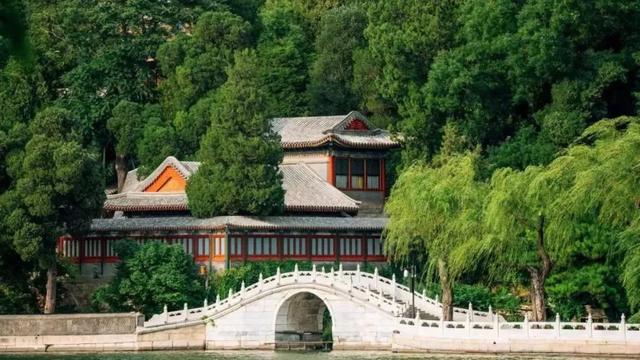 逛西城，到北海公园来个20分钟“精神快充”——