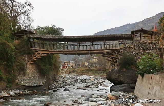 谁说冬日萧瑟？白马河畔，正藏着一个“暖色系”的冬天