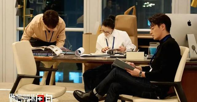 给霍建华演爽了！在《他为什么依然单身》里感觉他就是本色出演