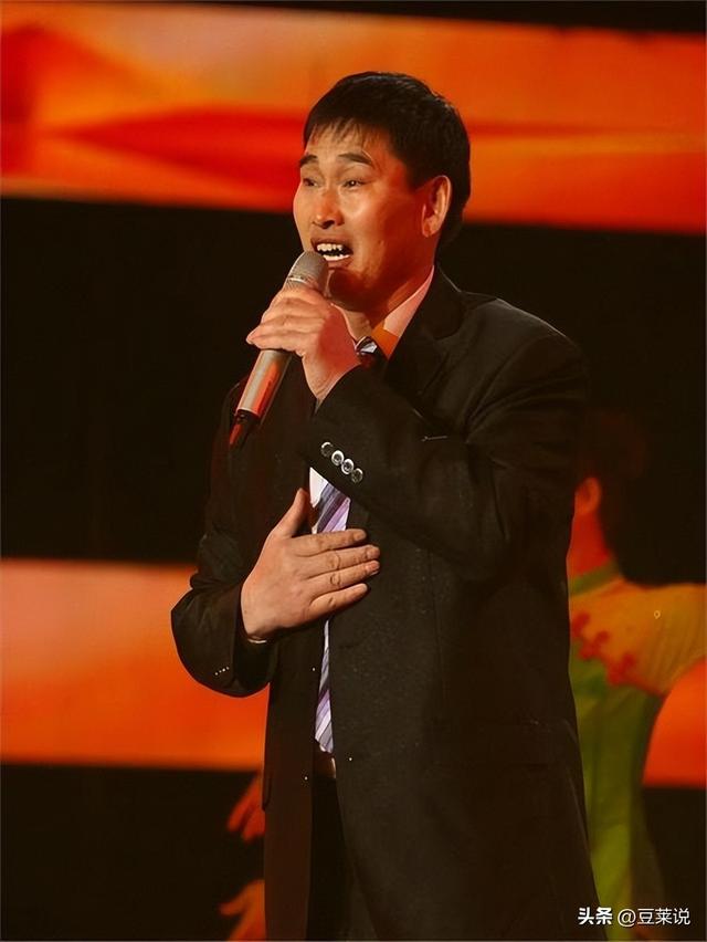 人在做天在看！被传“跳楼身亡”的大衣哥，这次终于不再选择沉默