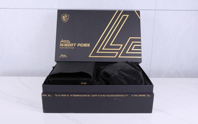 电源也有土豪金？微星MEG Ai1600T PCIE5旗舰电源上手体验