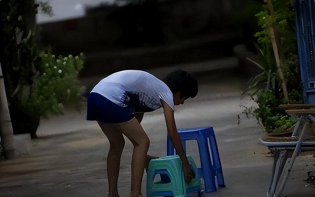 重庆一女子有两套生殖系统，先嫁老公生下一子，而后娶妻又得一娃