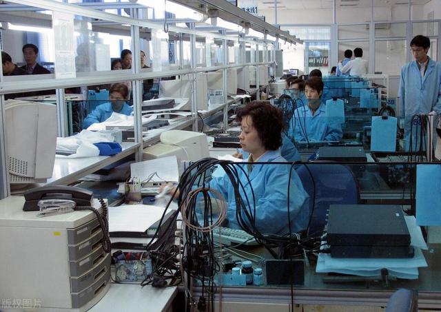 第二个富士康？宣布全线搬迁、近10万工人丢掉饭碗，央媒早有预警