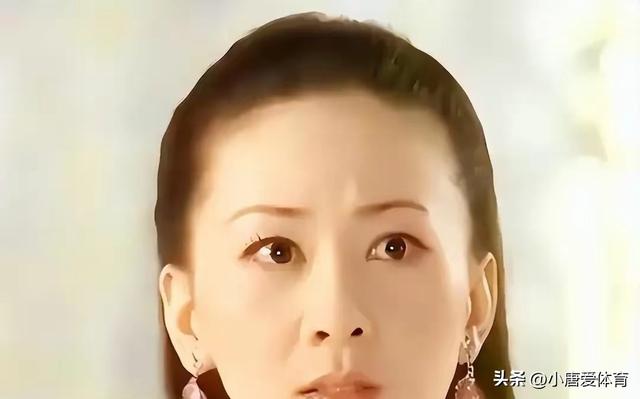 49岁仍单身！曾因“全裸写真”遭全网唾骂，如今她活成了这样！