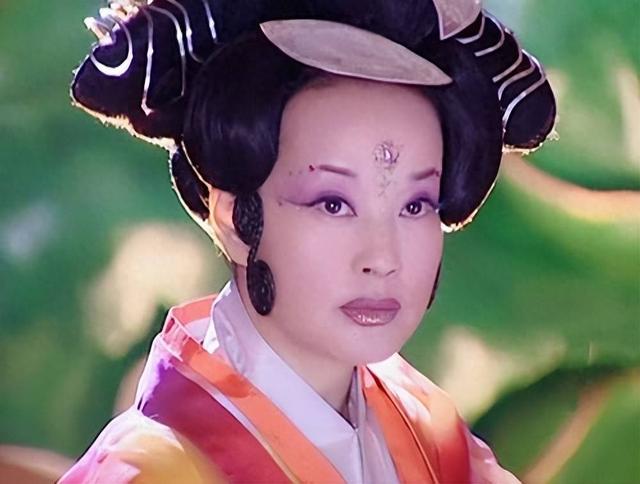 钱再多有什么用？75岁的“风流妖精”刘晓庆，已经走上另一条道路