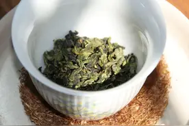 它才是铁观音里的极品香型，很多人都没听过，喝到只能看机缘图片