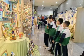 童“画”世界 向美而行——西宁市少先队庆“六一”系列活动暨全市青少年美育成果展正式拉开帷幕图片