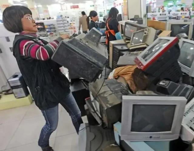 日落西山！中国曾经最“暴利”的五个行业，要被时代抛弃了？