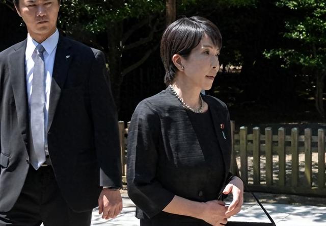 还没当上日本首相，中国外交部先发制人，对高市早苗提出三个要求，只放弃一次拜鬼不是敲门砖