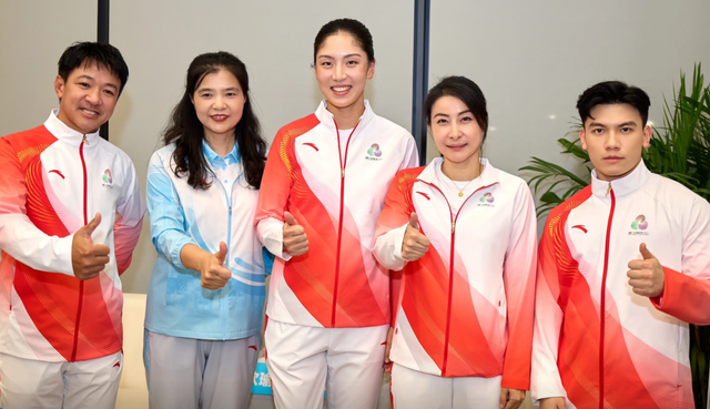 结婚13年	，44岁郭晶晶再次迎来喜讯，又一次证明了霍启刚的眼光