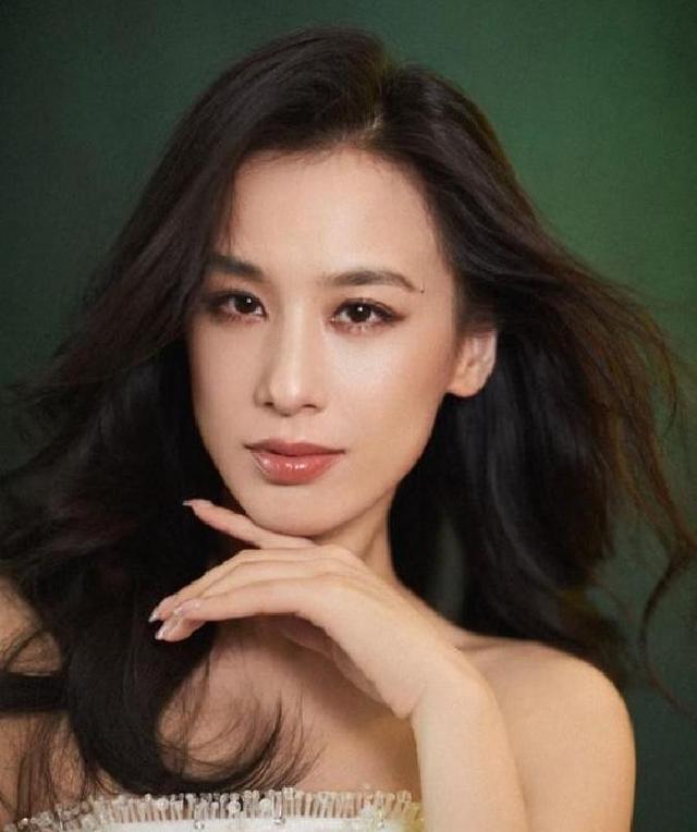 黄圣依做梦也没想到，离婚才7个月，8岁的儿子就开始为她争光了