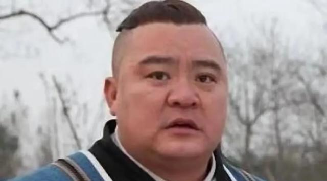 考古现场震撼墓碑上9个字揭穿千年骗局:尉迟恭竟是秦琼手下败将