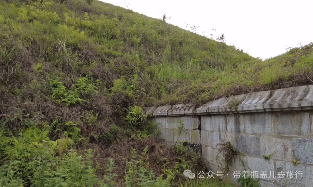 中国最寒酸帝王陵，就隐藏在贵州都匀的大山里，盗墓贼看了都嫌弃