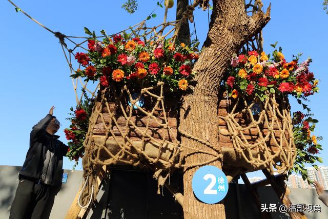 换个角度看永州体育场，这里已成为体育中心，文化中心和欢乐中心