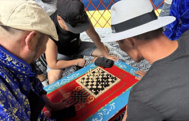 锡林河畔石榴红|跟着那达慕解锁草原文化体验全攻略