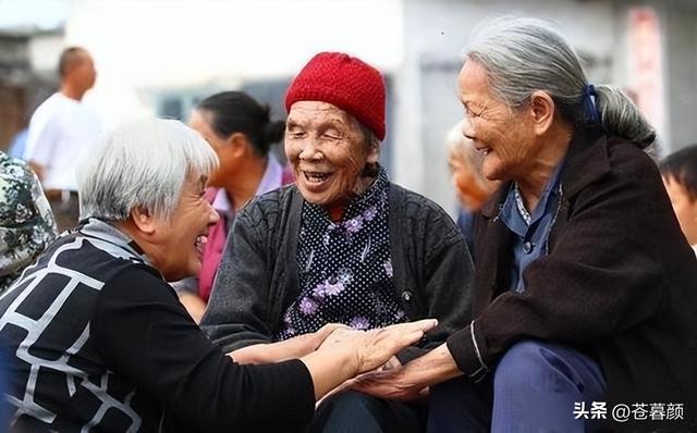 中国将迎来前所未有的死亡高峰，专家得出答案：是这些因素导致的