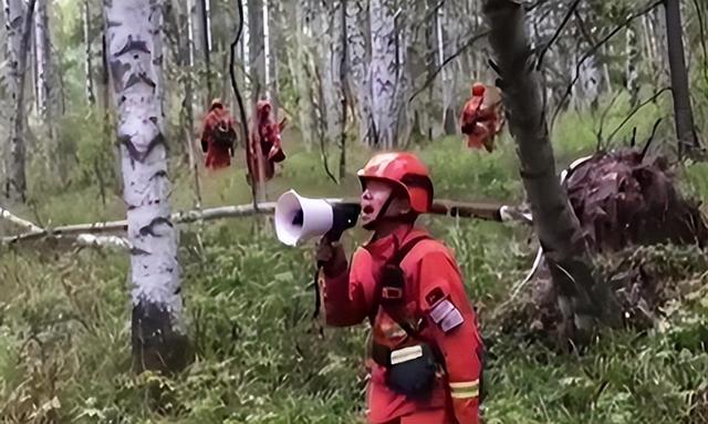 大理失踪男孩确认死亡！定位器比孩子先丢，生前最后露面照藏猫腻