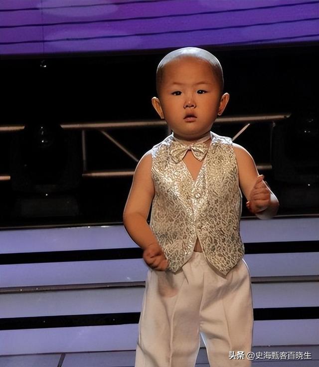 3岁上央视，5岁登春晚，7岁就年薪百万，没想到现在却成了这样子
