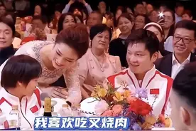 震惊！金牌背后的宠溺，樊振东与全红婵的兄妹情深！图片