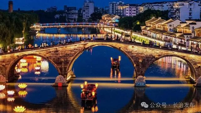奔腾的中国：2025国庆中秋长假出行消费报告