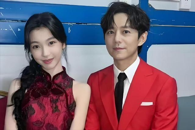 51岁主持人何炅：无妻无女、与保姆相伴，如今终于与自己和解