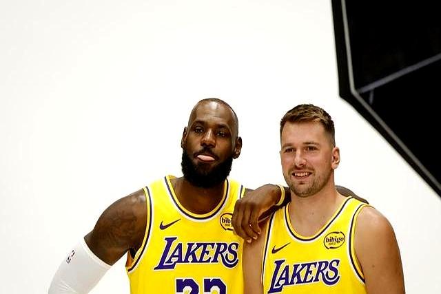 NBA常规赛揭幕战！肖华为什么安排这四支球队？独行侠可能会打脸