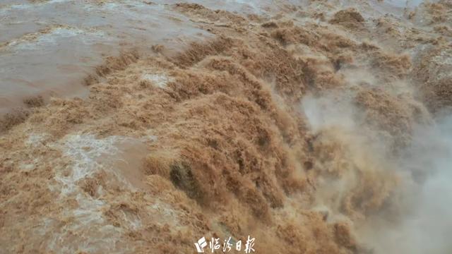 壶口瀑布景区，单日客流量突破1.46万人次！
