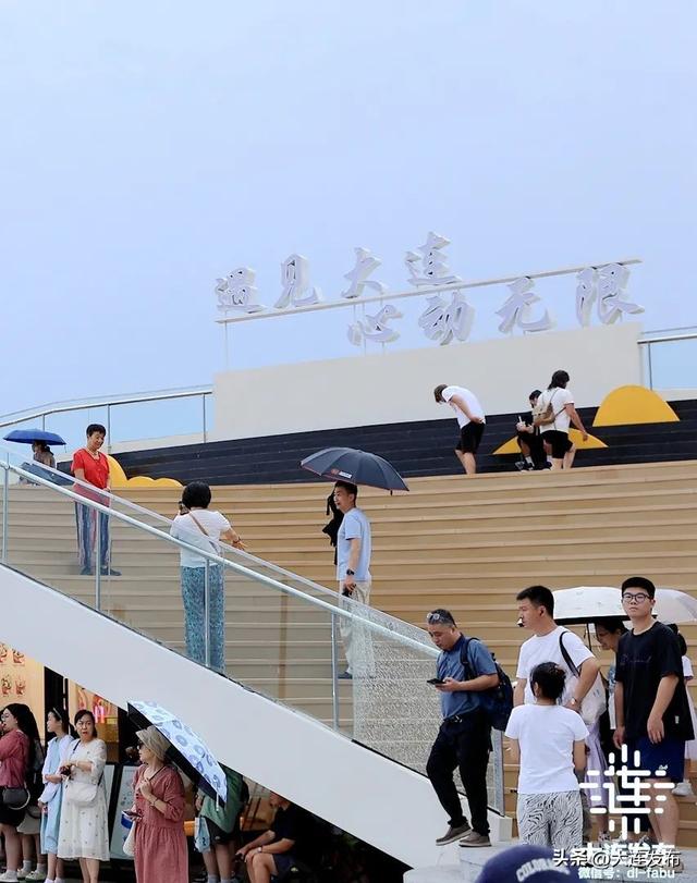 去海边！赴约时尚度100分的夏天
