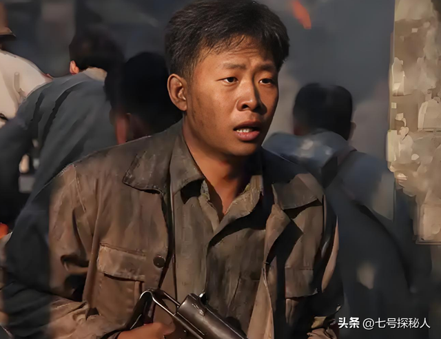 带着儿子倒贴嫁给张译，如今19年过去，才知道她嫁得有多值