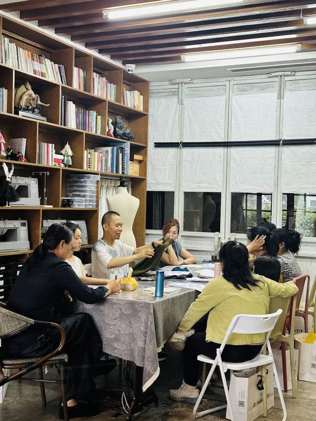 当民宿遇见“新古法裁剪”，文化在指尖绽放