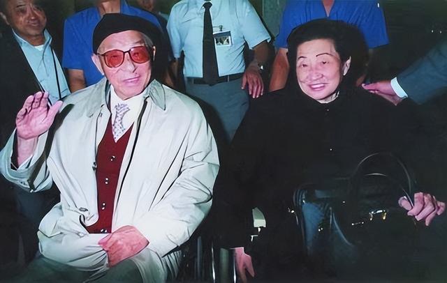 1991年，邓小平派人去美国邀请张学良回大陆，张学良：有三个条件
