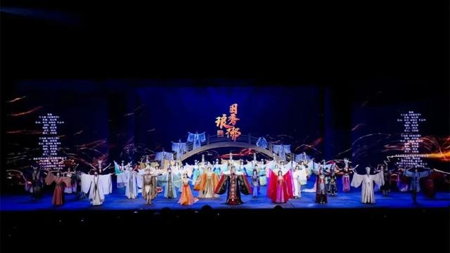 2025中国新晋八大网红文旅项目的出圈爆火模式