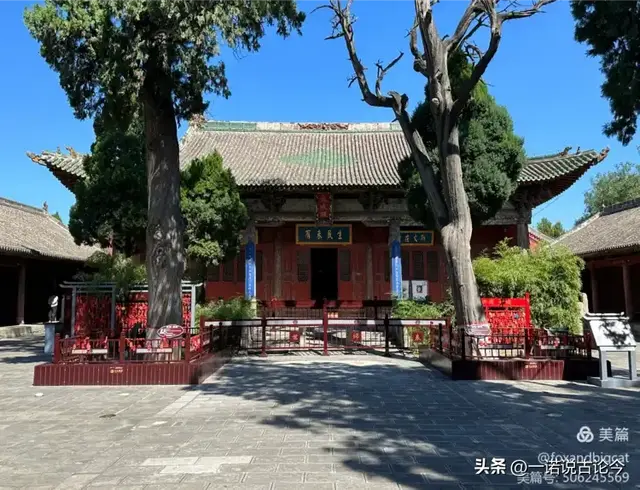 春秋时期梁山崩塌、车夫献计的故事对我们当下有什么启示？