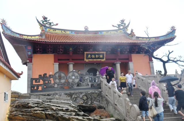 福建石狮黄金海岸：美景醉游人，这家海鲜馆藏着大海的味道