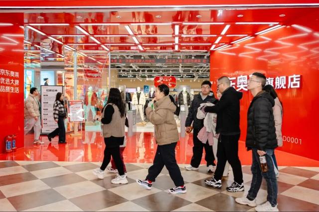 年味浓，人气旺！这个春节，海澜飞马水城“马”力十足！