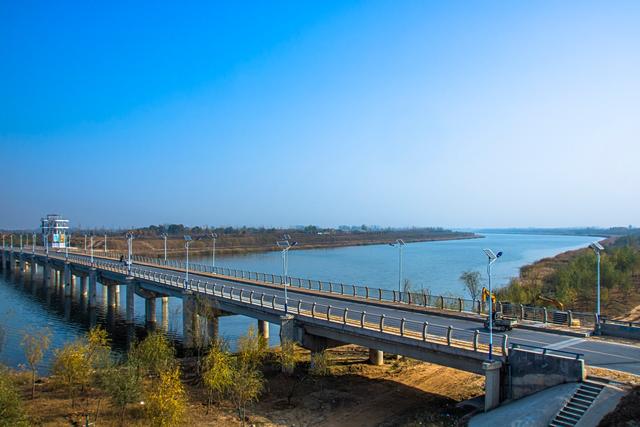 宿州黄河故道，被泥土封存的记忆，秋天充满诗意，是休闲游好去处