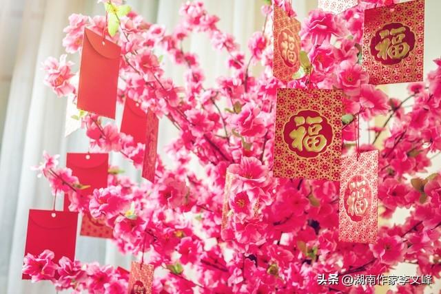 精彩故事:半夜12点，遗照发了红包？