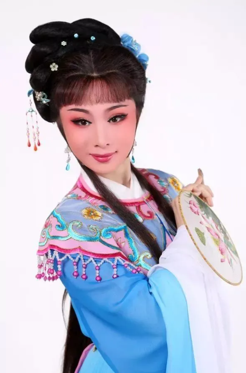 一路走好！49岁孟再平走上朱媛媛后路，追悼会曝光曾打百万抗癌针