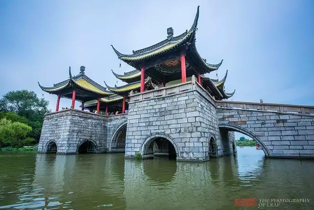 取消门票后游客涨3倍！杭州这步棋，其他城市学得来吗