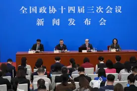 情牵“柴米油盐”、紧盯“急难愁盼”……两会首场发布会，提到这些热点话题图片