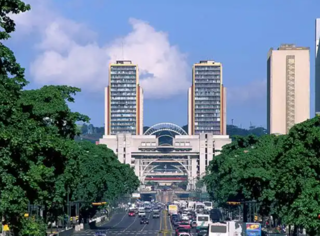 回国后我才敢说：委内瑞拉是我去过的所有国家中，最被看轻的！