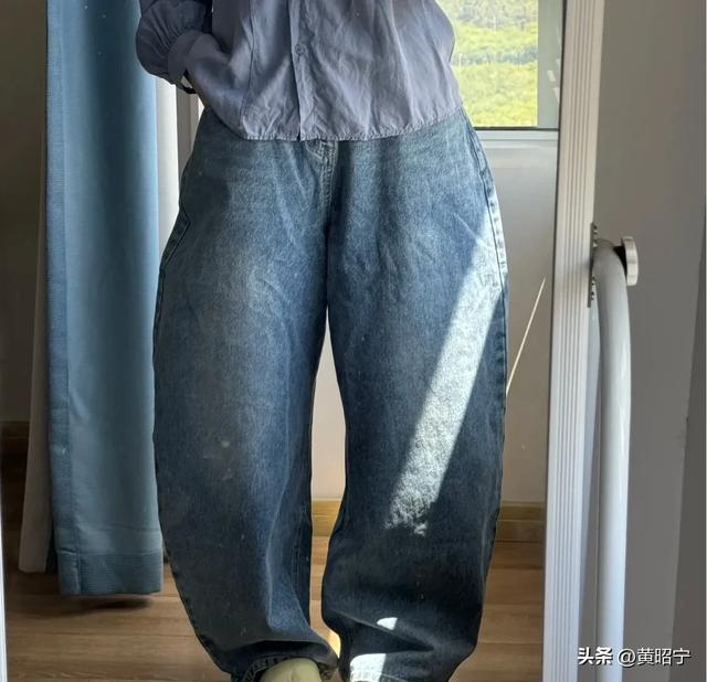 突然觉得十几年前的衣服比现在好看多了！网友：那都是真材实料