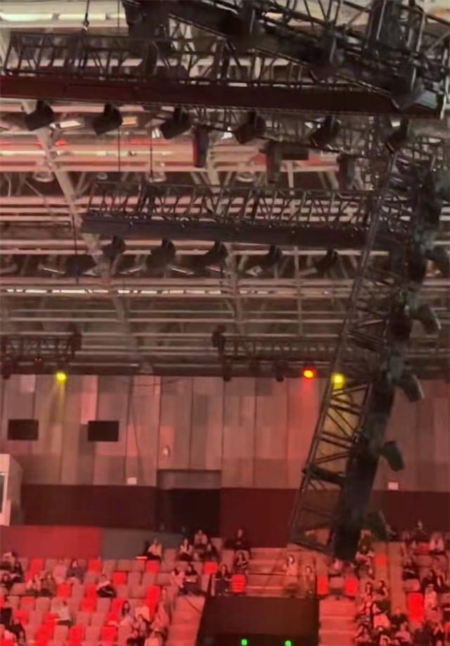 WTT捅娄子，国乒小将评张本智和被嫌情商低，郑钦文被夸理性退赛