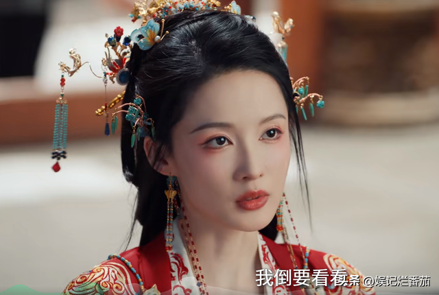 35岁女演员演妙龄少女，却因面容太老被网友吐槽，跟陈哲远像母子