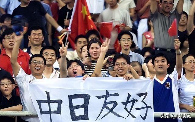 高市结局已定？日本政界表态，她不具备首相资格，中方再对日出手