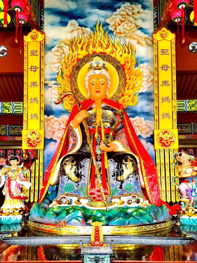 暑期过半，你还没来铁刹山？