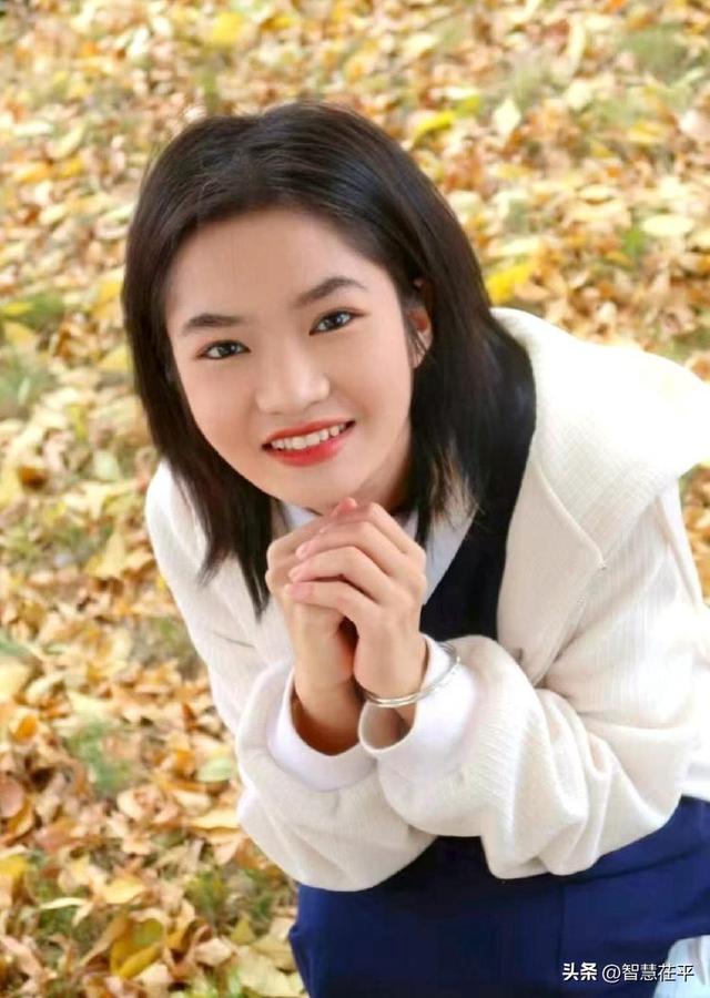22岁女村支书不幸身亡，当地：她上任仅数月，工作后回村路上遭遇车祸