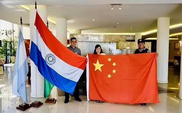 第二个立陶宛出现了？主动邀请赖清德访问，中国68年的友谊喂了狗